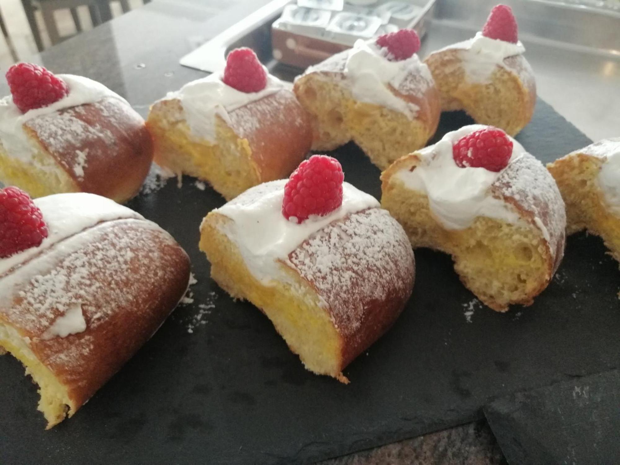 California Pastry Hotel แชร์เวีย ภายนอก รูปภาพ