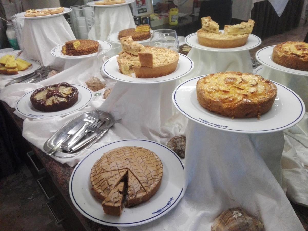 California Pastry Hotel แชร์เวีย ภายนอก รูปภาพ